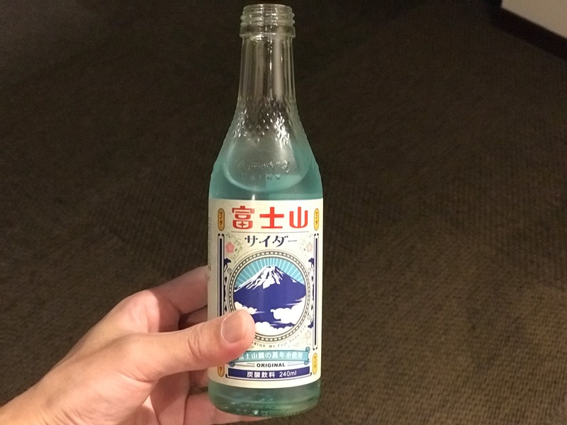 富士山サイダーを飲んでみた