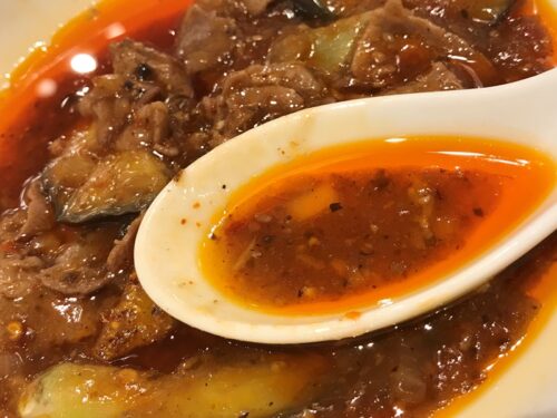 紅虎餃子房の良質な油
